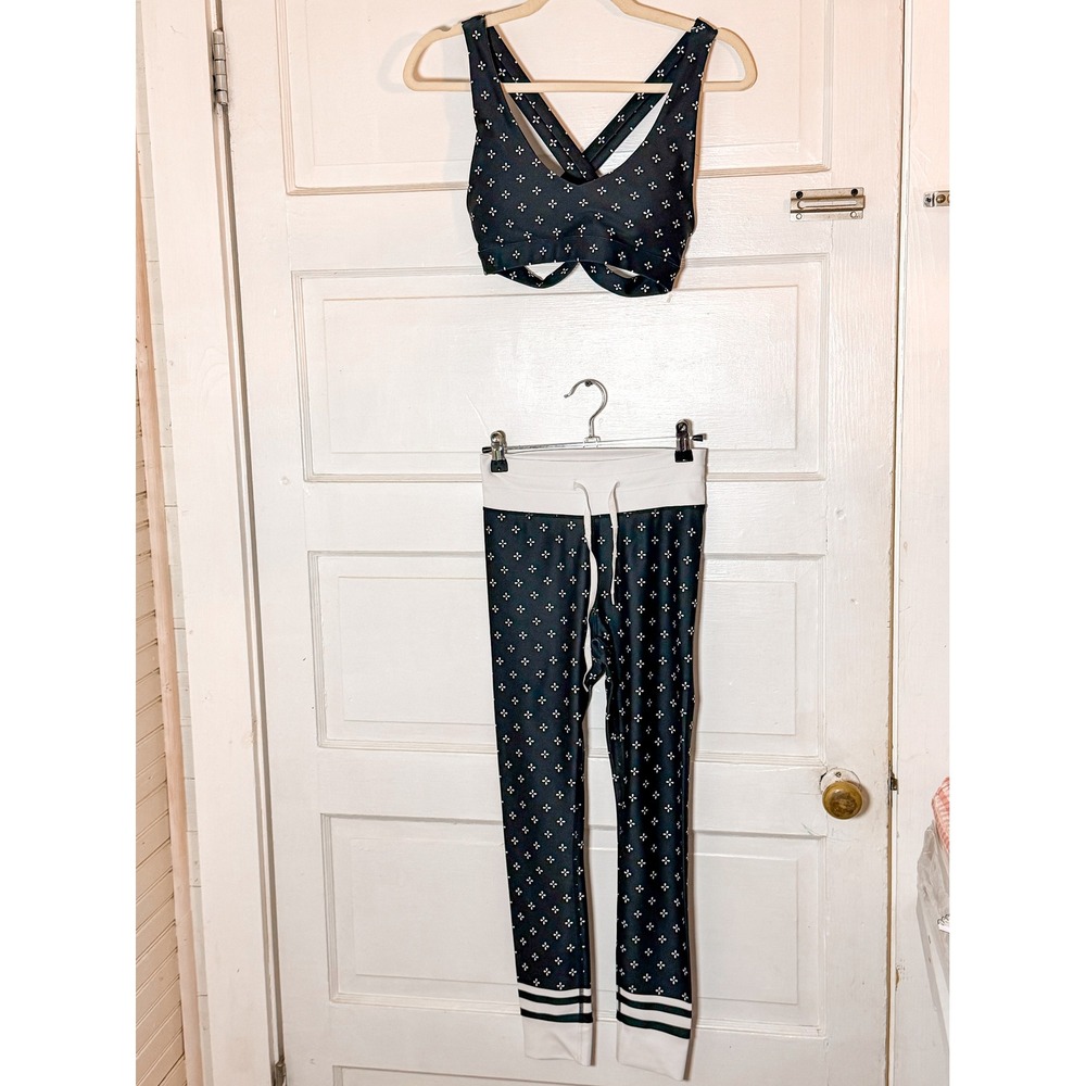 Sarah's Day x White Fox Active Black Floral Sports Bra Leggings Set Womens XS